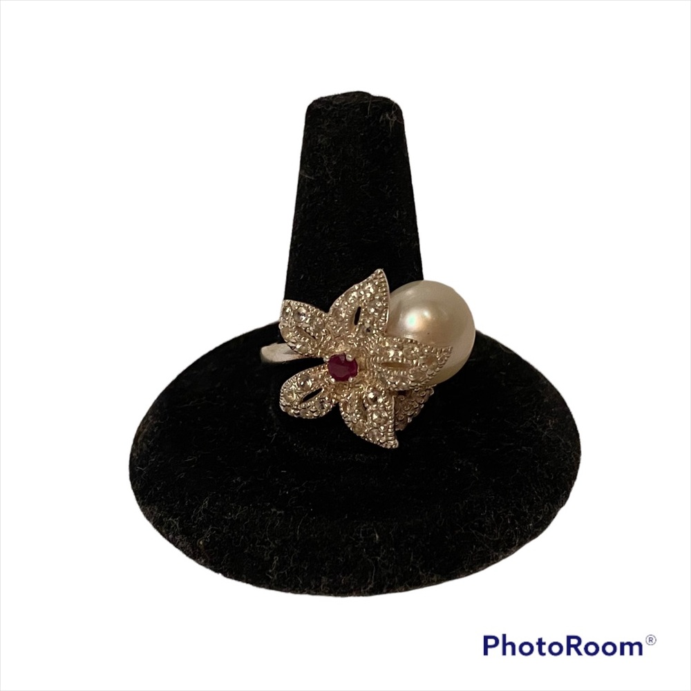 NF RING STERLING SILVER 925 CZ ZIRCONIA FLOWER RED STONE WHITE PEARL SIZE 8